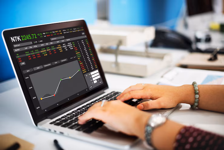Strativerse.Ai Unlocks Algorithmic Power for Everyday Traders